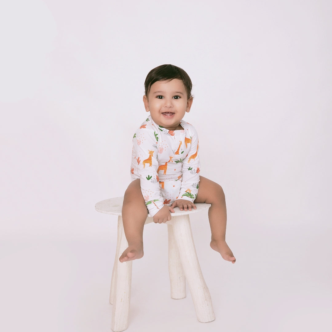 Dora the Giraffe Collection Organic Short sleeve Bodysuit