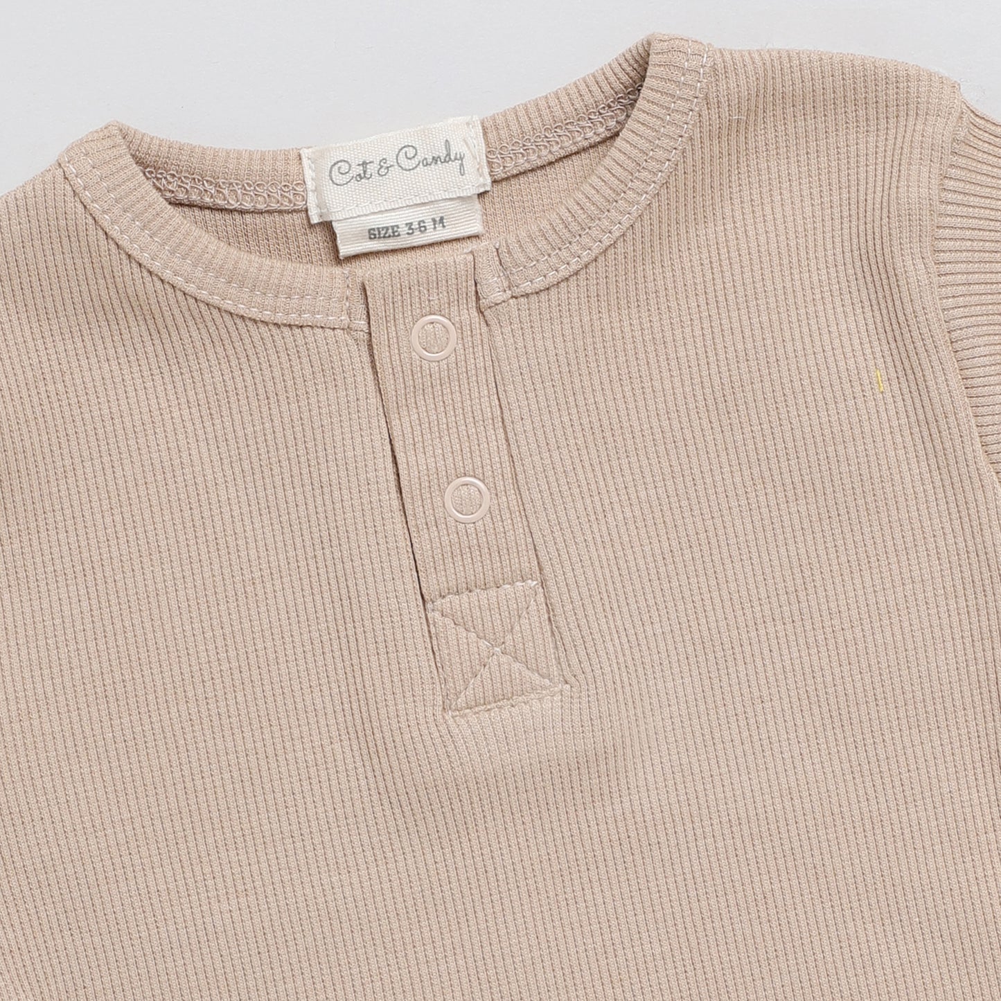 Latte Organic Short sleeve Bodysuit