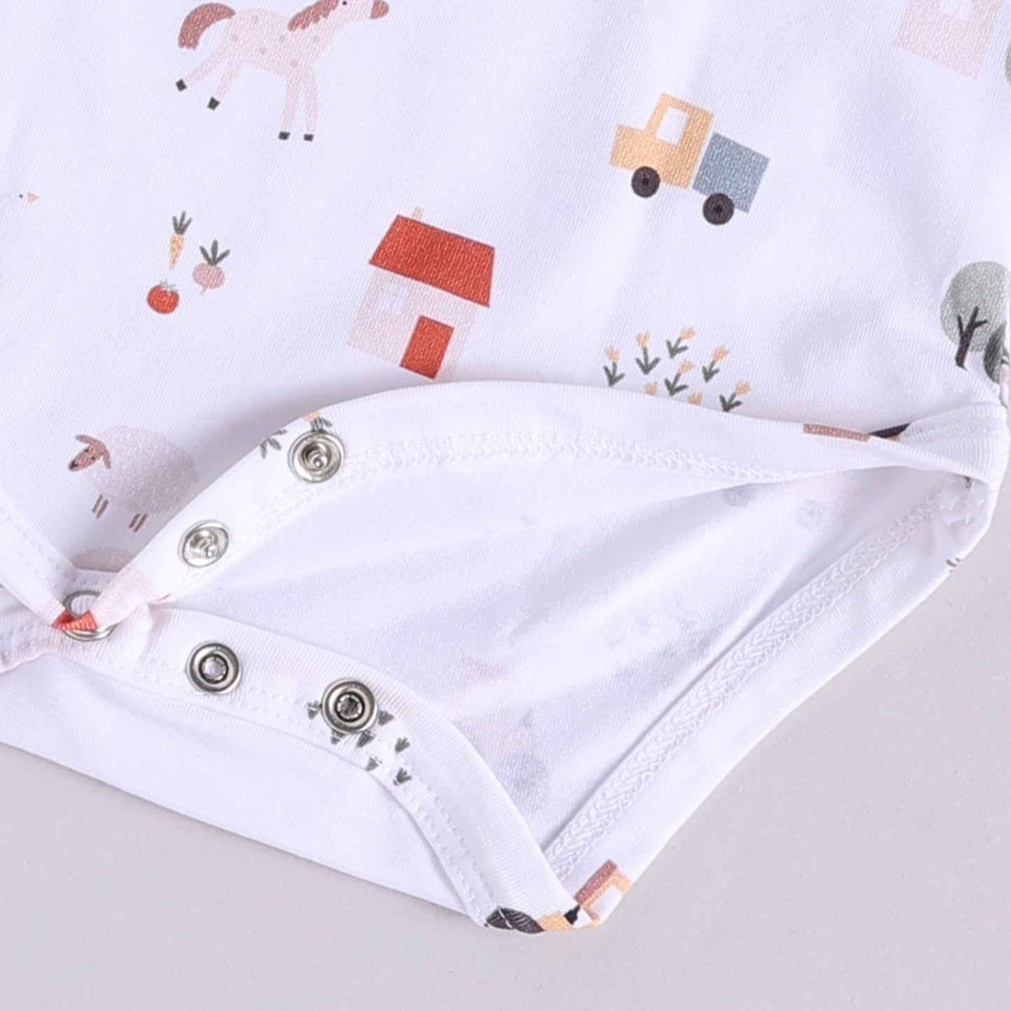Farm Animals Organic Long Sleeve Bodysuit
