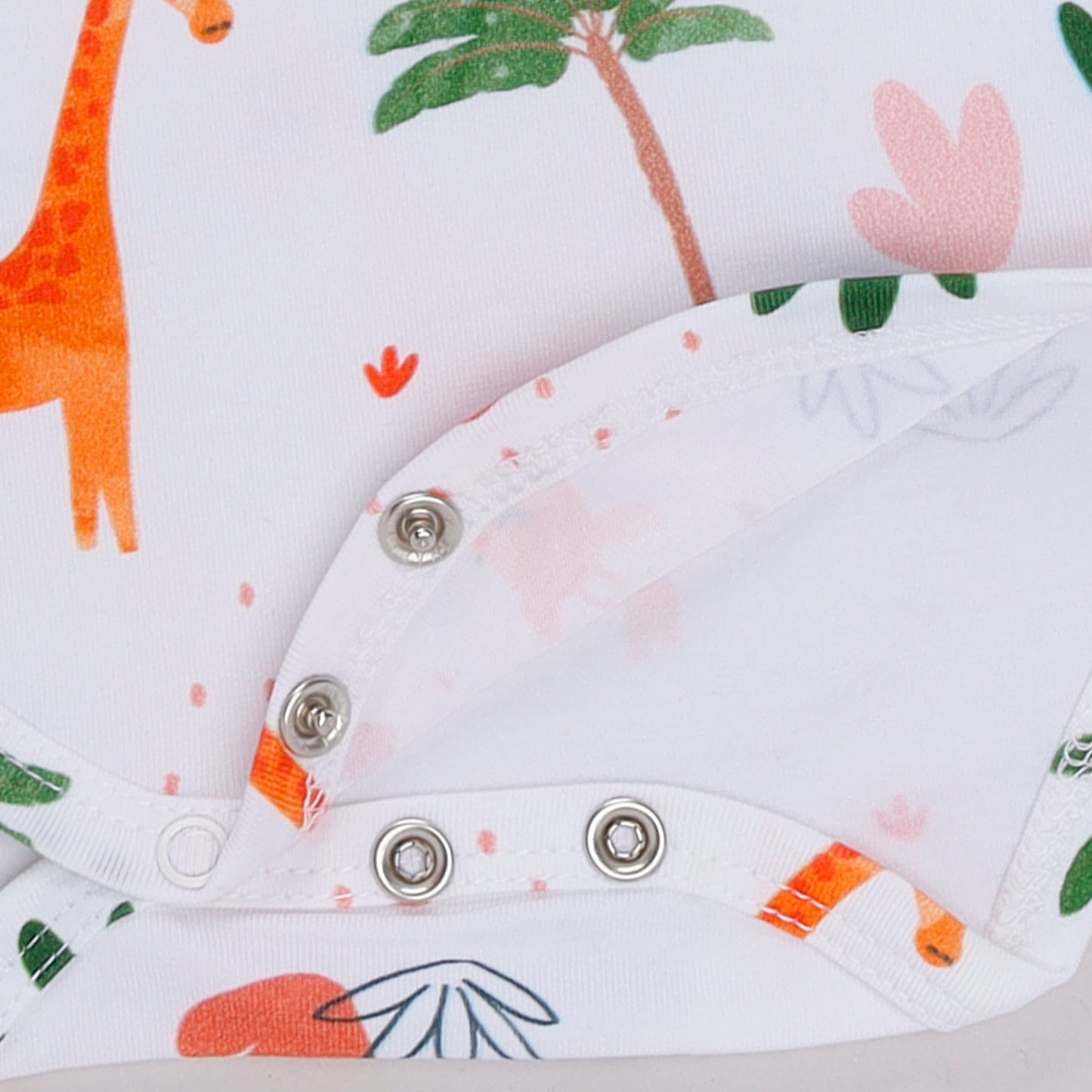 Dora the Giraffe Collection Organic Short sleeve Bodysuit