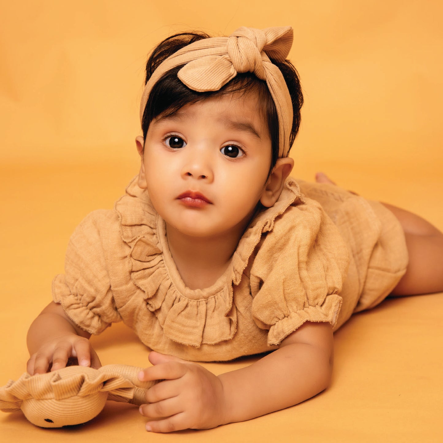 Latte Organic Muslin Frill Top With Bloomers