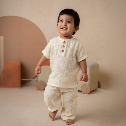 Summer Breeze Organic Muslin Short Sleeve Henley T-shirt With Lounge Pant Set
