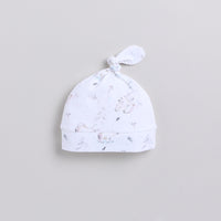 Load image into Gallery viewer, Order Constellation Bear Organic Beanie for your 0-6 months baby - CotandCandyBaby
