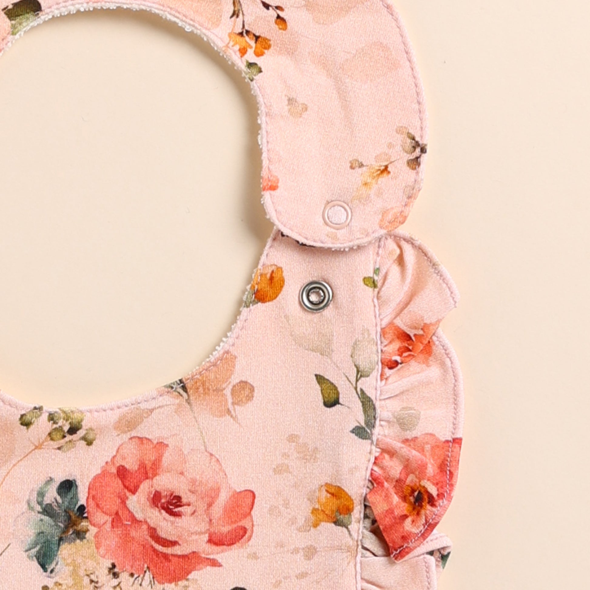 Find Flora Organic Dribble Bib for your infant to 6 months baby - CotandCandyBaby