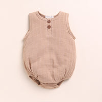 Load image into Gallery viewer, Latte + Picante Organic Muslin Bubble Romper
