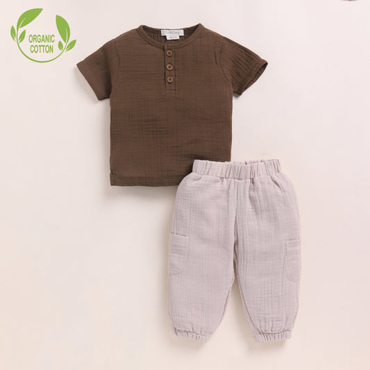 Cocoa Whisper + Oatmeal Organic Muslin Short Sleeve Henley T-shirt With Lounge Pant Set