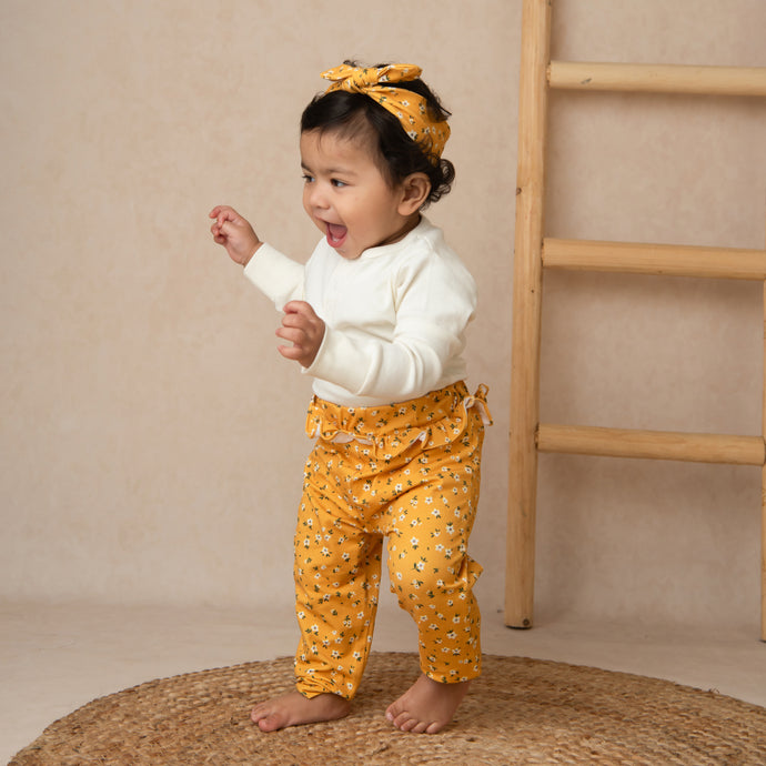 Buy Vintage Floral Organic Frill Leggings for your 0-3 months baby - CotandCandyBaby