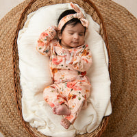 Load image into Gallery viewer, Shop Flora Organic Head Band for your 0-6 months baby - CotandCandyBaby
