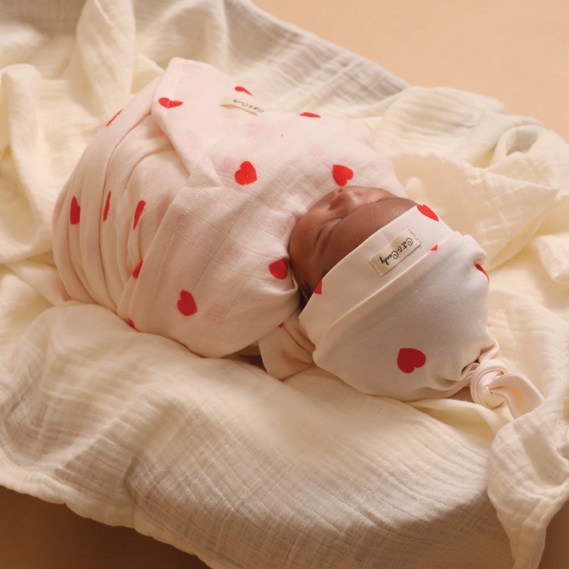 muslin swaddles for newborns