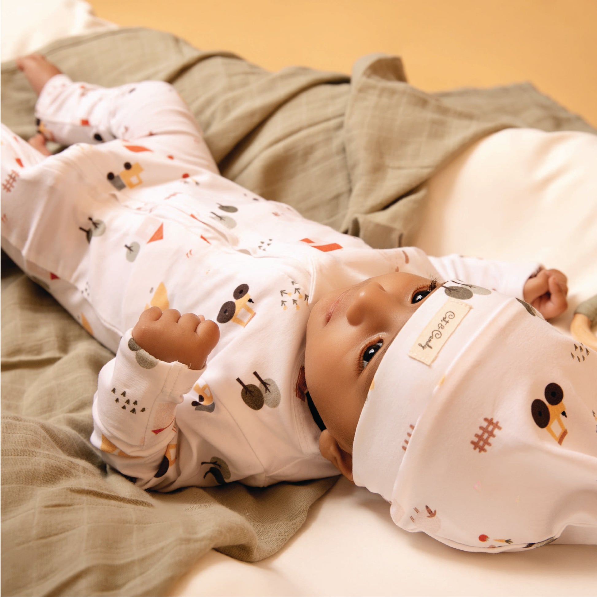Farm Animal print collection Organic cotton long sleeve Zipsuit for infants baby