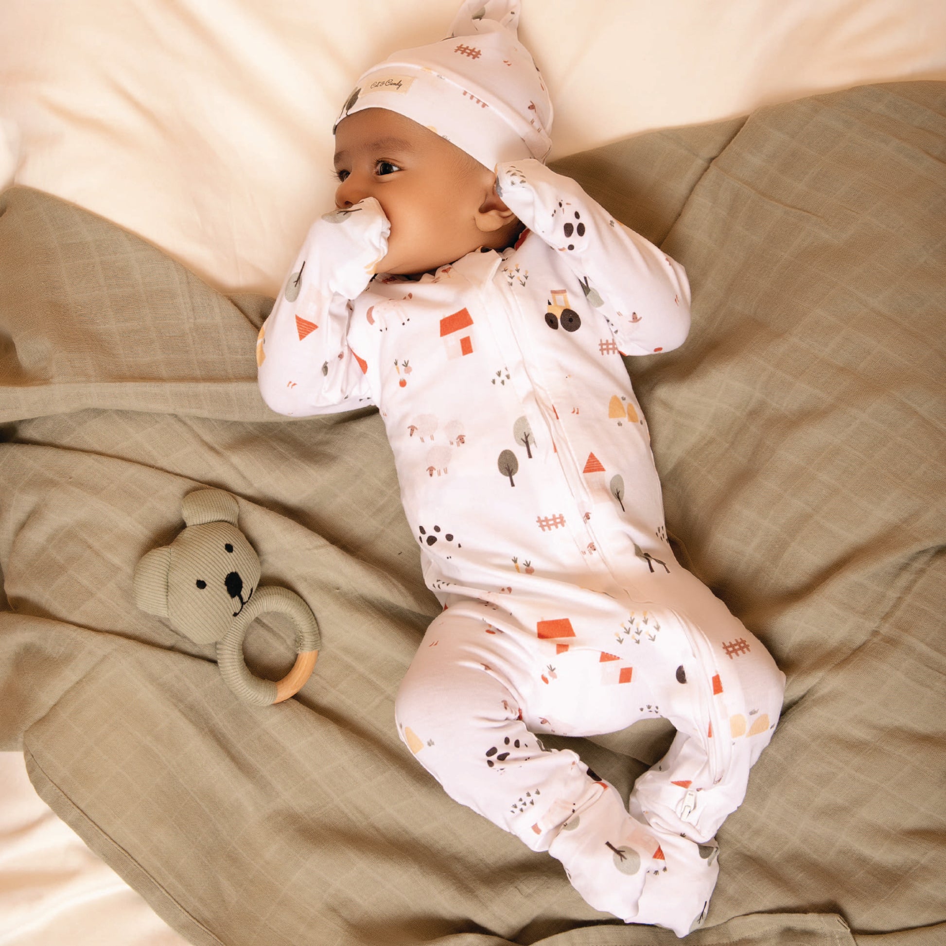 Farm Animal print collection Organic cotton long sleeve Zipsuit