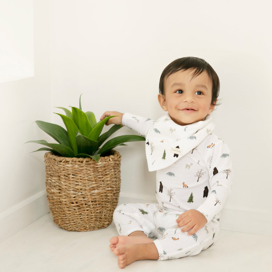 Thoughtfully created keeping in mind the sensitive skin of babies, our one-of-a-kind sleepsuits are made from the softest quality cotton ribbed fabric which are GOTS certified.  The sleepsuit features a placket in front for ease of the Mum to put on the garment. The special snaps design helps in fuss-free diaper change for the Mum.  These sleepsuits are all season wear that keeps your baby comfortable at night and makes a cute fashion statement.